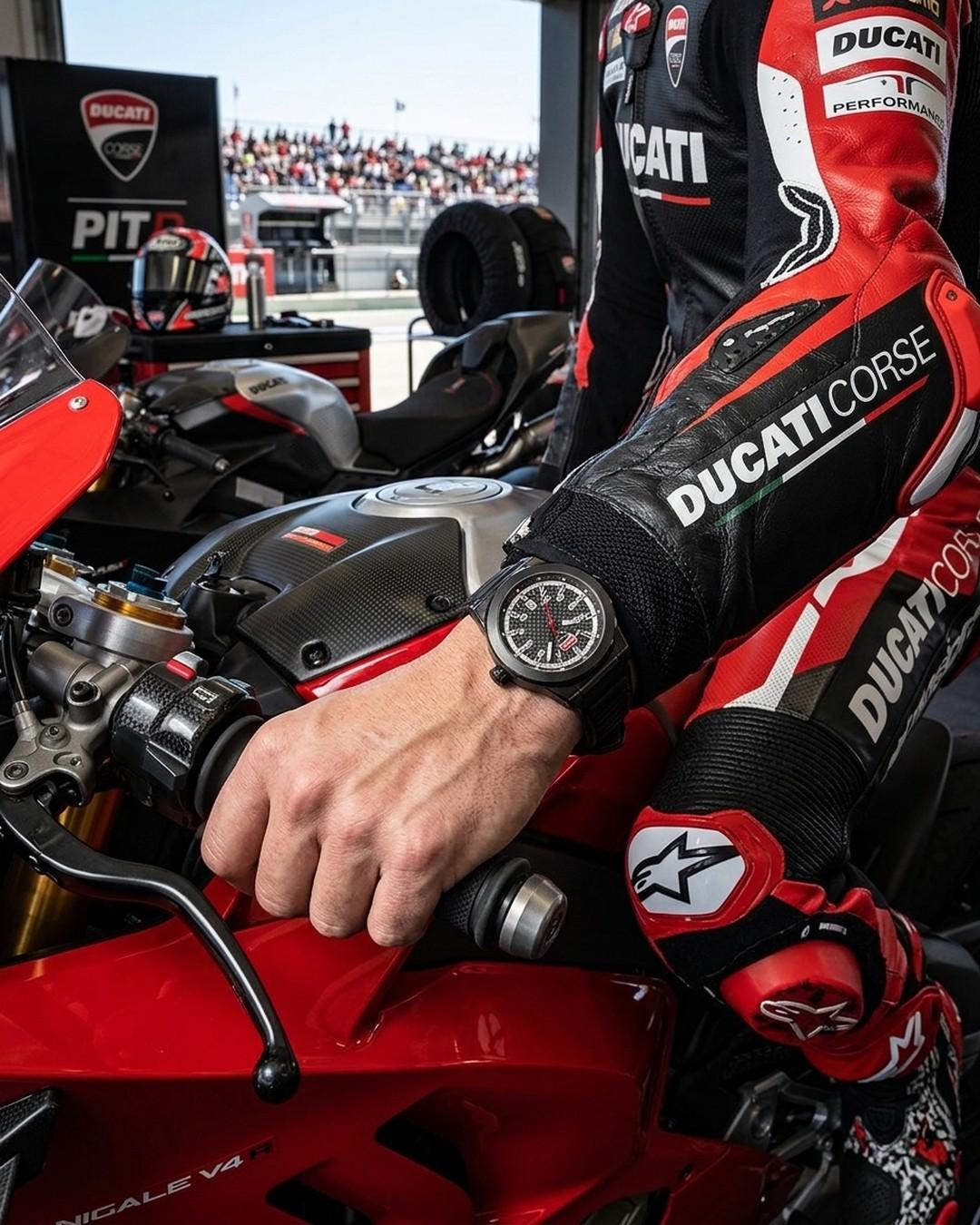 DTWGB2019401 DUCATI muški ručni sat DTWGB2019401 DUCATI muški ručni sat